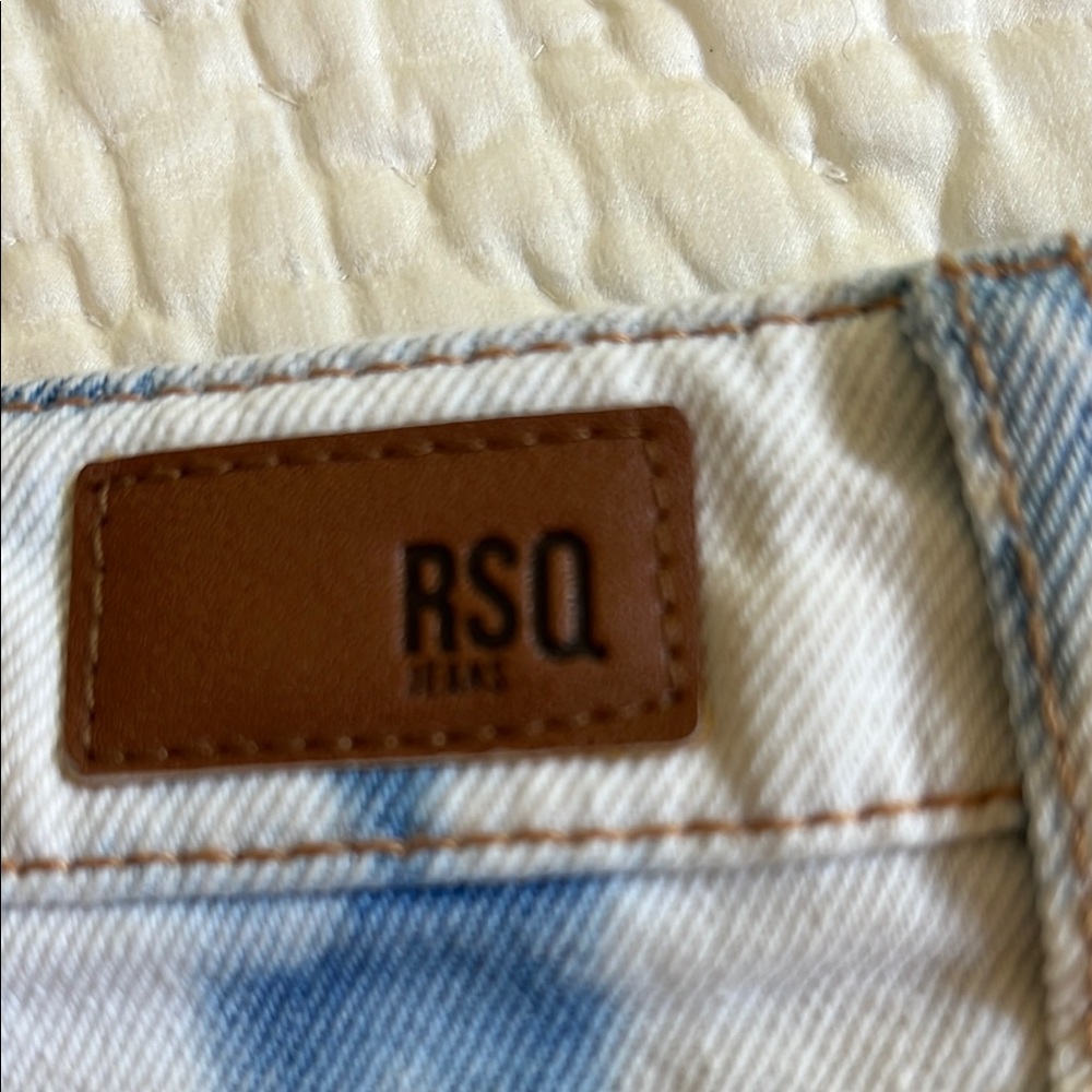RSQ Blue and White Jean Shorts with Artistic Tie-Dye 26 beach festival picnic - Picture 3 of 6